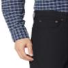 Amazon Essentials Men's Pants, Relaxed-Fit, 5-Pockets, Stretch Twill, Black, 34W x 28L view 3