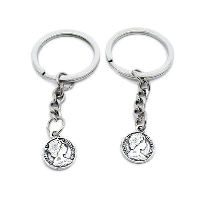 100 PCS Antique Silver Keyrings Keychains Key Ring Chains Tags Clasps AA461 Elizabeth II Queen Lady Portrait