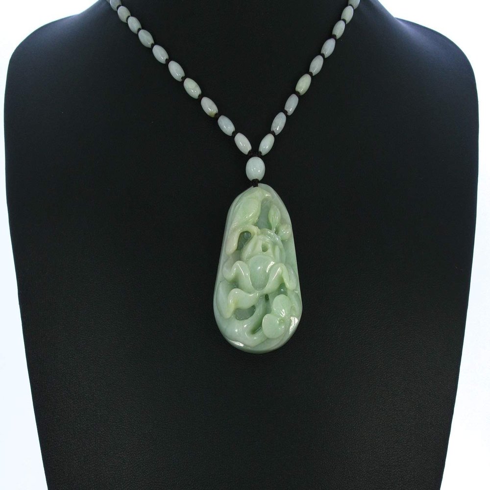2.1" China Certified Grade A Nature Hisui Jadeite Jade Lucky Magpie and Flower Necklace Pendants