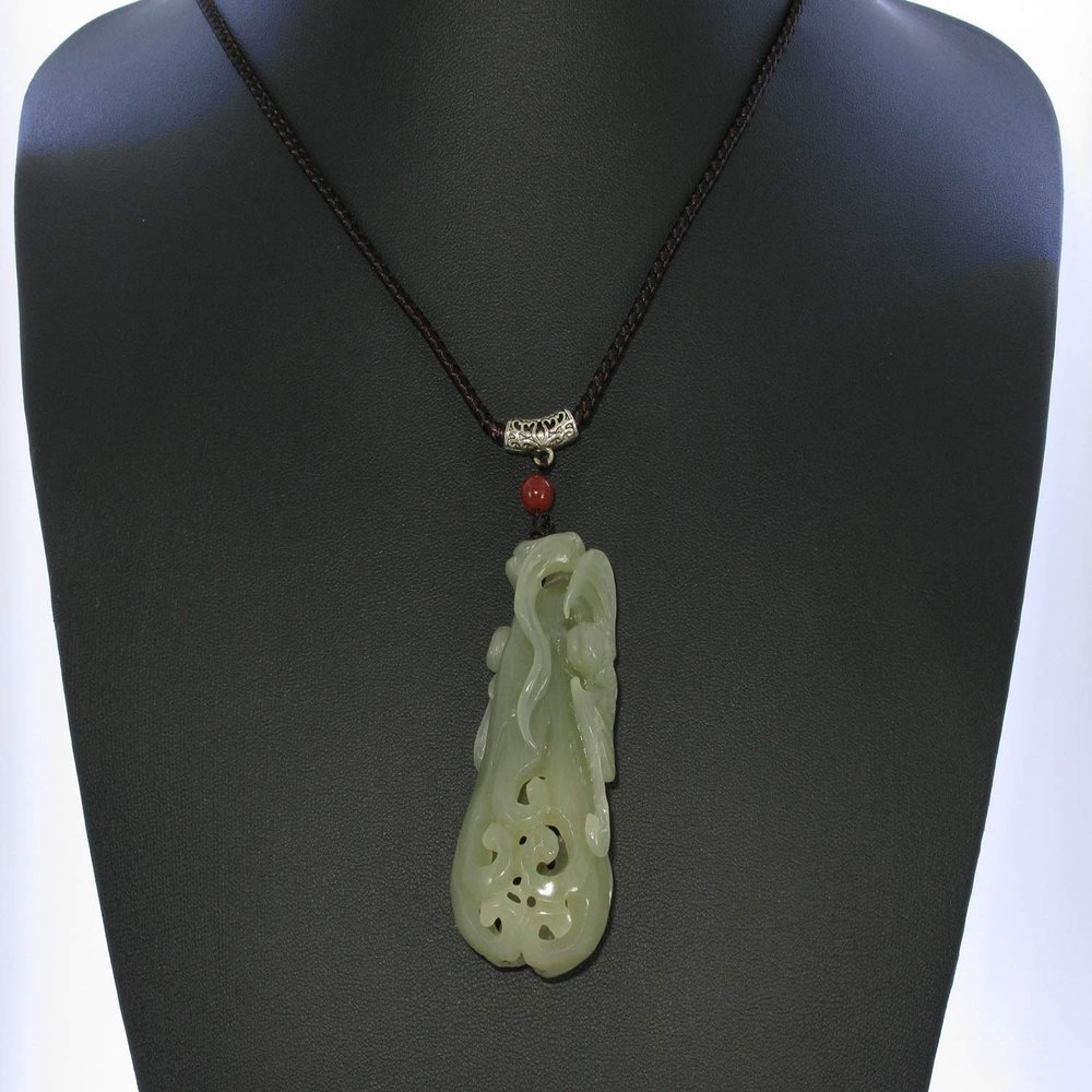 2.6" China Certified Nature Hetian Nephrite Jade Blessing Bat Hollow Carved Necklace Pendant 3380