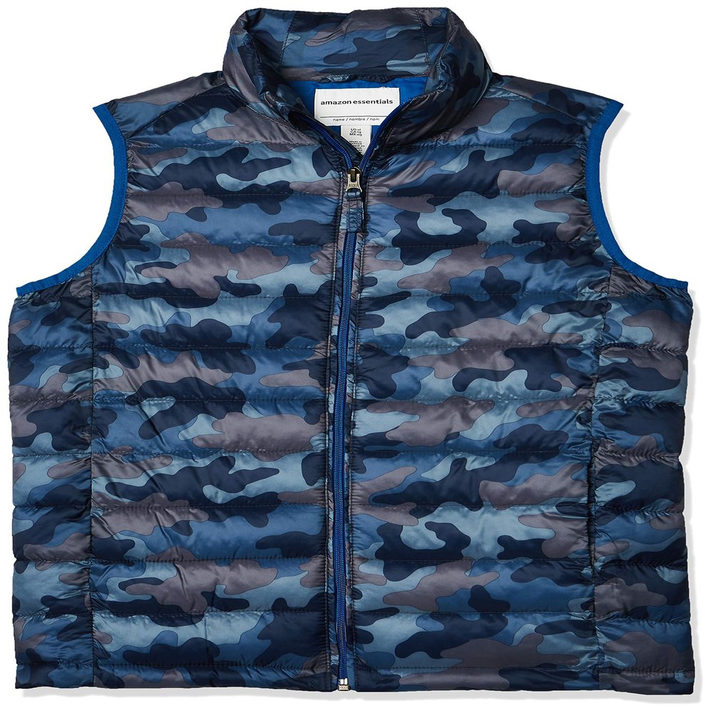 Amazon Essentials Toddler Boys' Lightweight Water-Resistant Packable Hooded Puffer Vest, Blue Camo, 4T