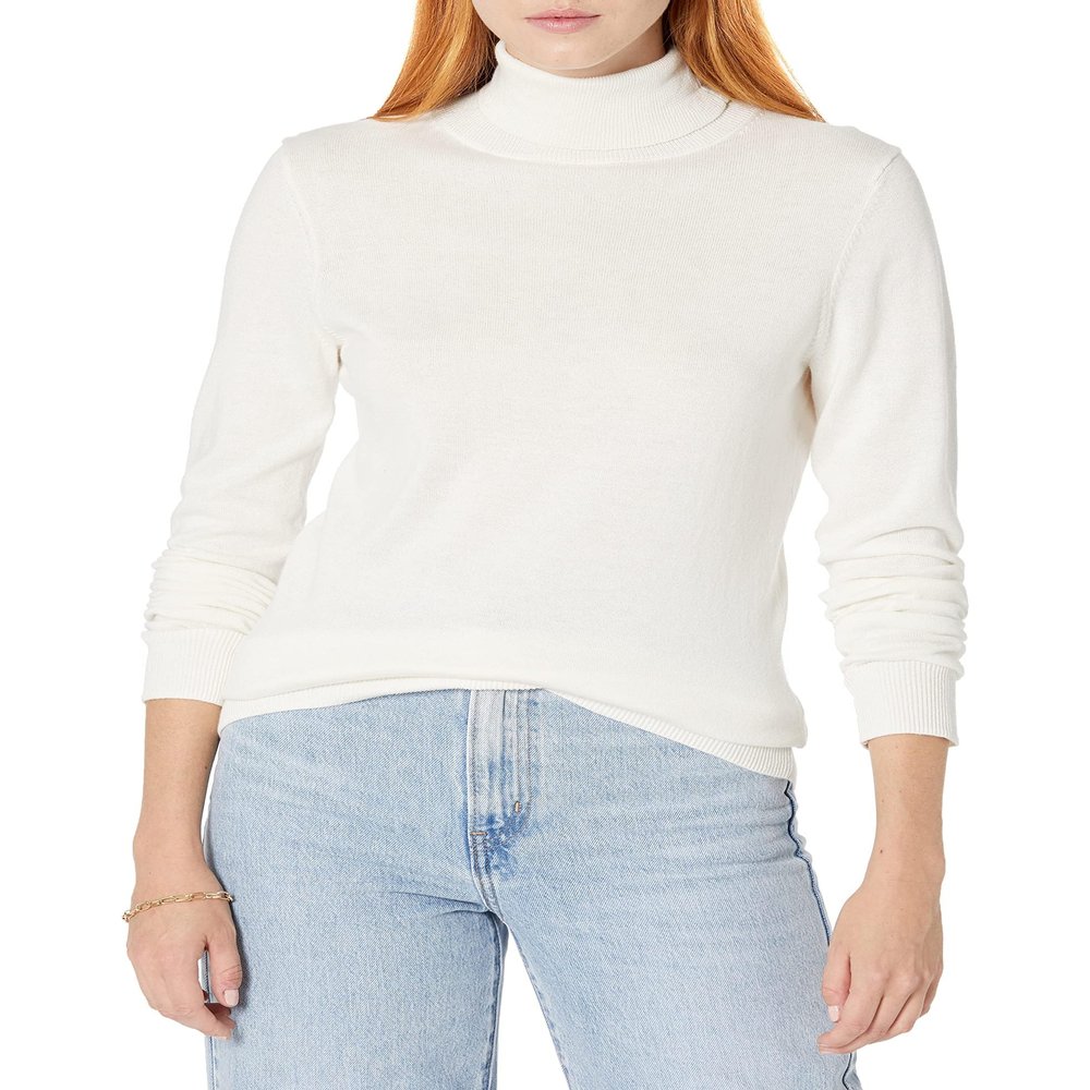 Amazon Essentials Women's Classic-Fit Lightweight Long-Sleeve Turtleneck Sweater (Available in Plus Size), Ivory, X-Small