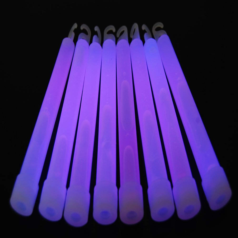 DirectGlow 6 inch 15mm Premium Bright Neon Glow Sticks with Lanyards Glow Party Supply Birthday Holiday 10-12 Hour Glow (Purple, 100 Count)