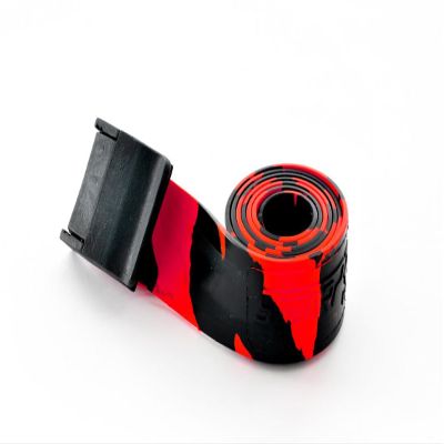 SpearPro Rubber Weightbelt w/Safety Buckle - Black/Red