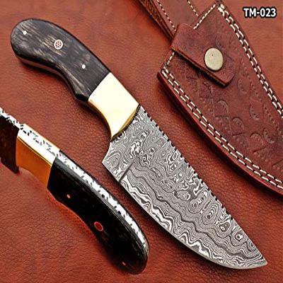 9.5" Long Full Tang Blade Skinning Knife, Rain Drop Pattern Straight Back Hand Forged Damascus Steel, Walnut Wood Scale with Brass Bolster, Cow Leather Sheath (Black)