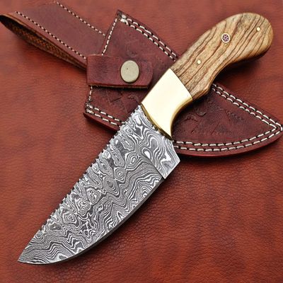 9.5" Long Full Tang Blade Skinning Knife, Rain Drop Pattern Straight Back Hand Forged Damascus Steel, Walnut Wood Scale with Brass Bolster, Cow Leather Sheath (Yellow)