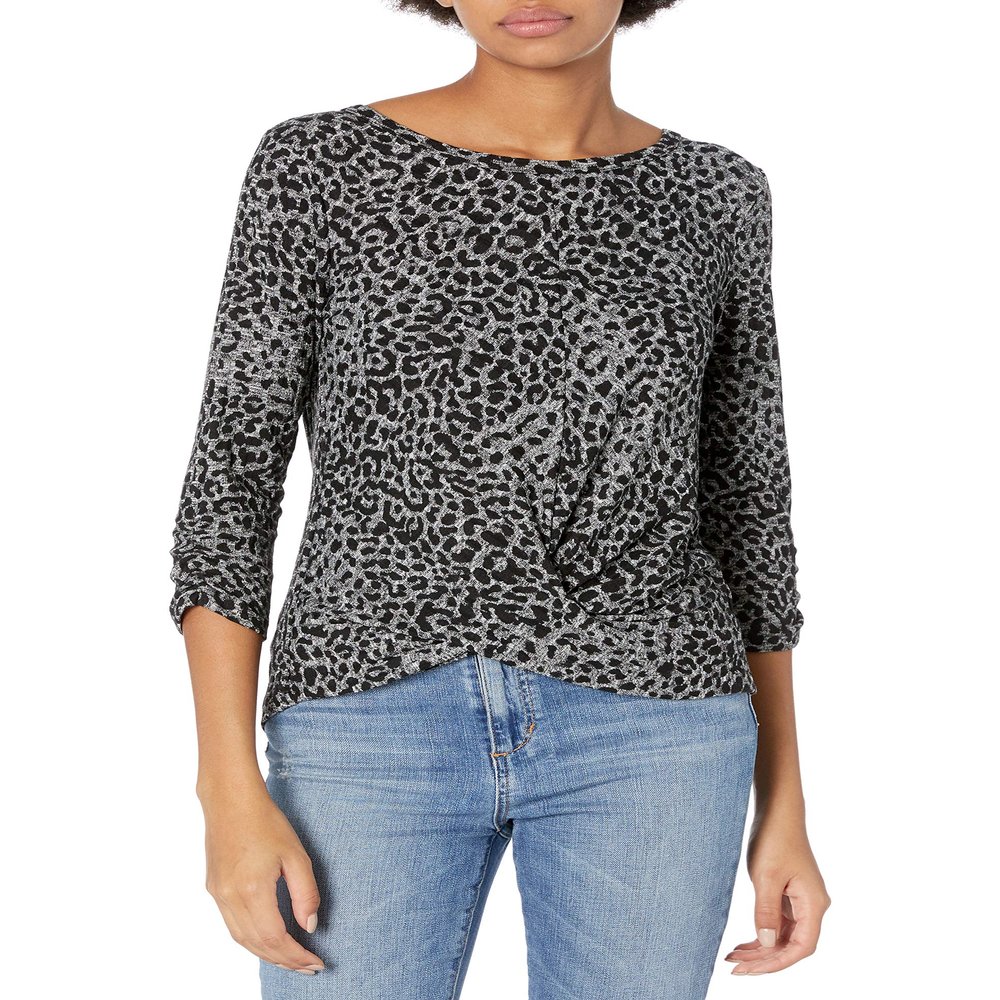 A. Byer Junior's Twist Front Pullover Top, Black Leopard, M