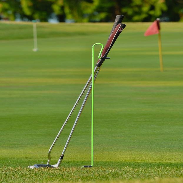 Bronwyck: Stepkick Caddy - The World's Premier Golf Club Stand/Holder. Clubs Grip Dry & Clean. When You Need it by Your Side on-The Fairway, Around the Green, The Driving Range, Practice Chipping Area