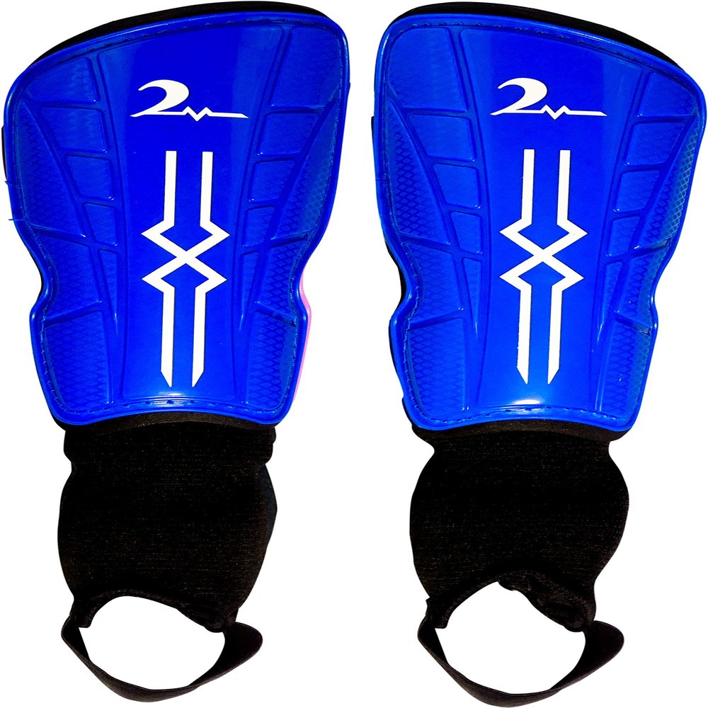 Kids Soccer Shin Guards with Adjustable Straps Ages 4-7. Blue