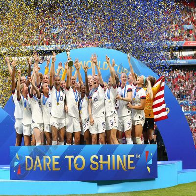 2019 USA Women's Soccer Team World Cup Champions Rapinoe Morgan Carli Lloyd 8x10 Photo