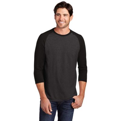 District Perfect Tri 3/4-Sleeve Raglan. DM136 XS Black/ Black Frost