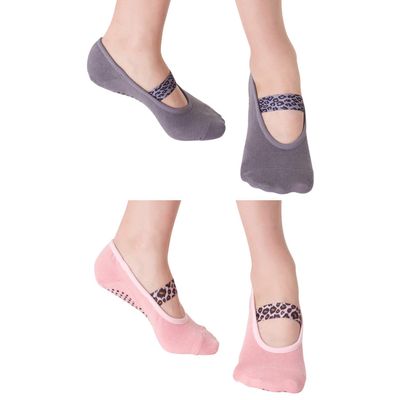 Aprilaugust Yoga Socks with Non Slip Grips & Leopard Strap, Perfect for Pilates, Barre, Ballet, Barefoot training (D_Pink + grey (2pairs), Small)