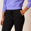 Amazon Essentials Women's Fleece Capri Jogger Sweatpant (Available in Plus Size), Black, Small view 4