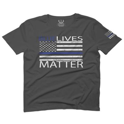 0181. Blue Lives Matter American Flag Thin Blue Line USA Police Support Patriotic Style for Men T Shirt (Charcoal Medium)