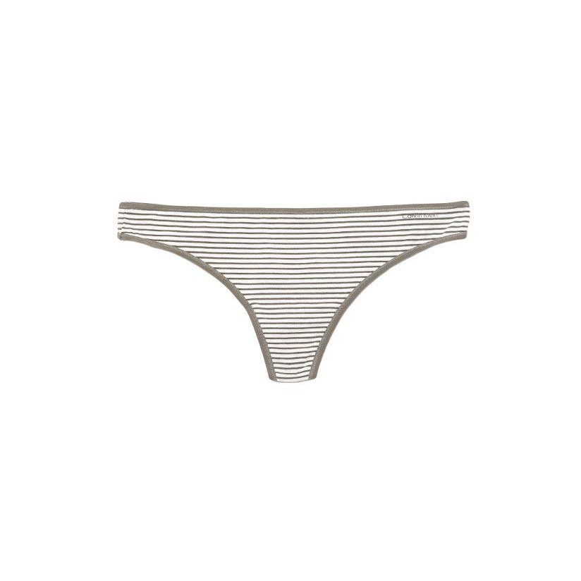Calvin Klein Form Thong Panty
