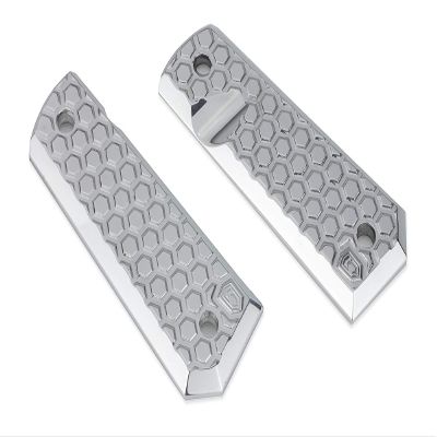 Polished Aluminum 1911 Grips (Hex Pattern)