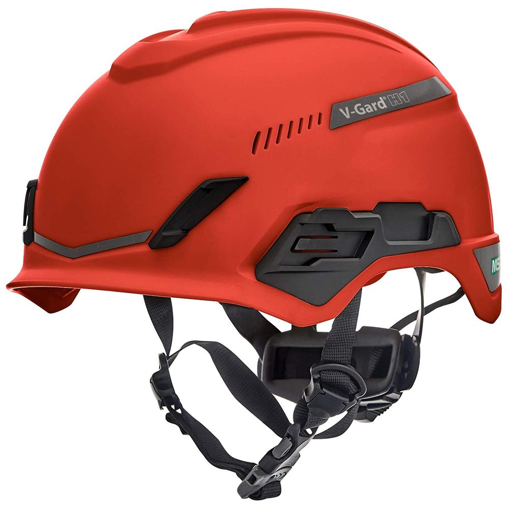 MSA 10194784 H1 V-Gard Helmet With Fas-Trac III Ratchet Suspension | Polyethylene Shell, Superior Impact Protection, Self Adjusting Crown Straps - Standard Size in Red