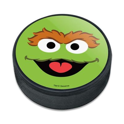 GRAPHICS & MORE Sesame Street Oscar The Grouch Face Ice Hockey Puck