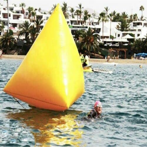 Inflatabe Floating 0.7mm PVC Swimming Water Barrier Racing Marker Pyramid Triange Buoy/Pump (3x2ft.)