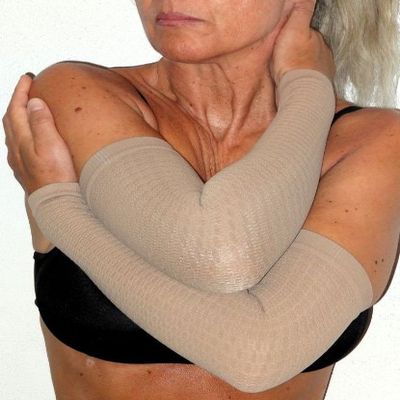 CzSalus Sport use/anti cellulite compression firming Arms sleeves (L/XL, Black)