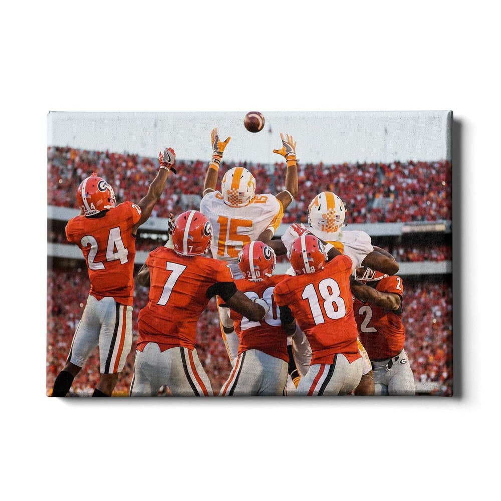 College Wall Art Tennessee Volunteers - The Catch TN vs. GA