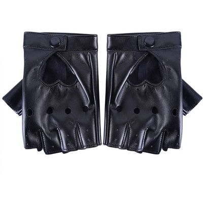 Sevenfly Women Heart Cutout Punk Half Finger Pu Leather Performance Gloves(black)