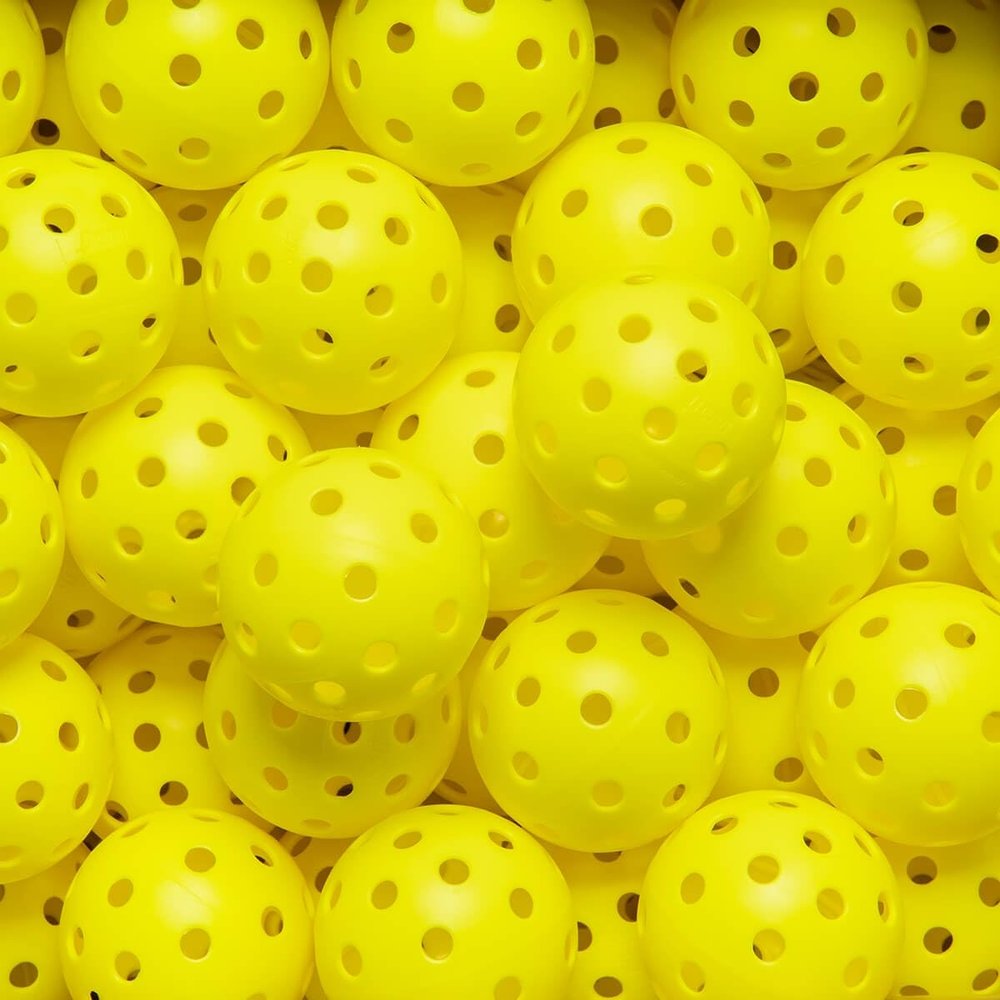 Penn 40 Outdoor Pickleball Balls - Softer Feel for Recreational & Club Play - USAPA Approved, 100 Ball Count