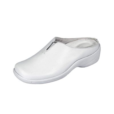 24 Hour Comfort Isabella (1234) Women's Wide Width Leather Professional Clogs White 5.5