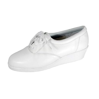 24 Hour Comfort Helga (2717) Women's Wide Width Cushioned Leather Shoes White 8.5
