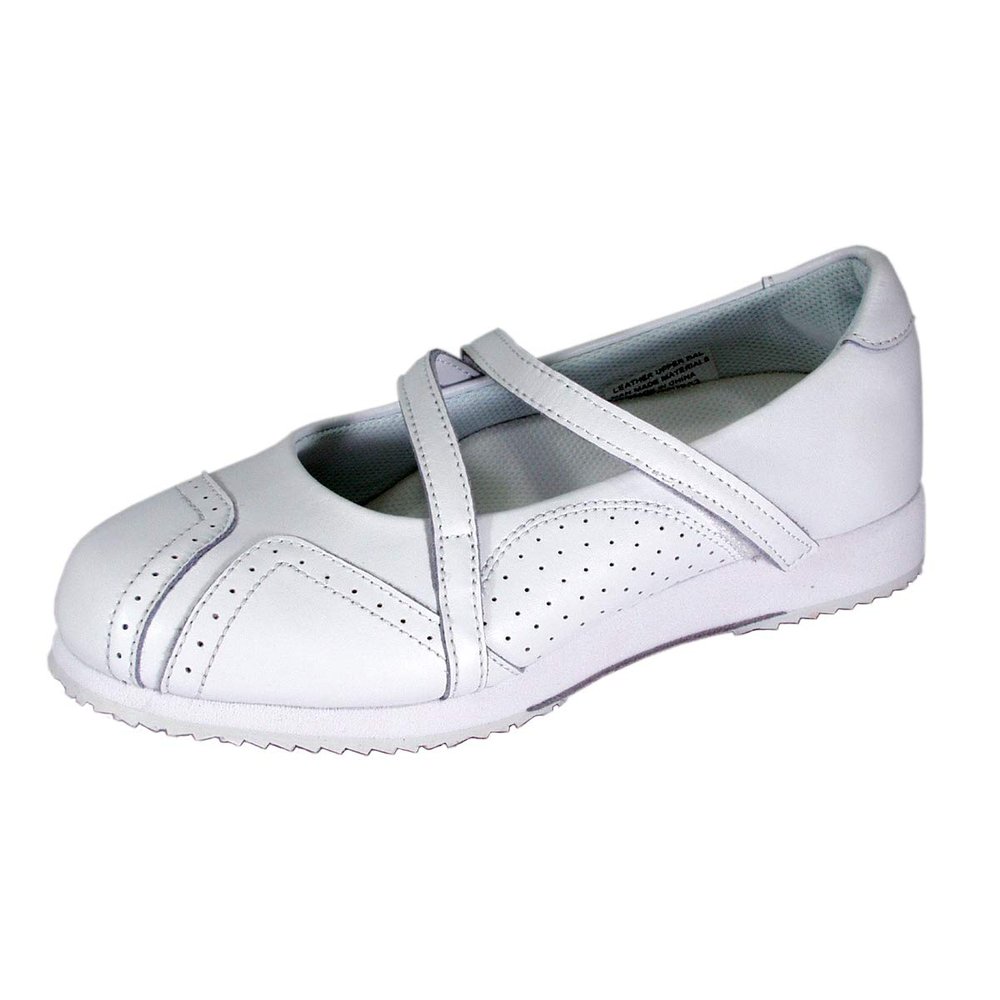 24 Hour Comfort Janis (2033) Women's Wide Width Cushioned Leather Ballerina Flats White 5.5