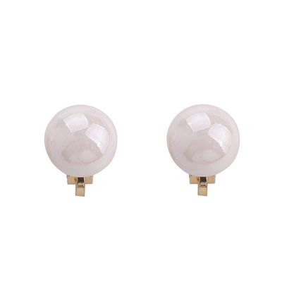1-5 Pairs Pearl Clip on Earrings for Women Non Piercing Earrings Set Hypo-Allergenic Earrings (White Clip-ons)