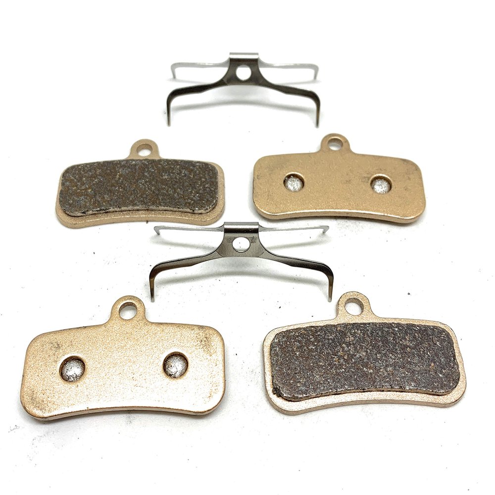 2 Pairs Bike Brake Pads sintered for Shimano D02S, Saint M,810,820,640, TRP, Quadiem, Slate.The Bicycle Replacement Part for OEM Brakes for high Braking Power, Quiet Stops