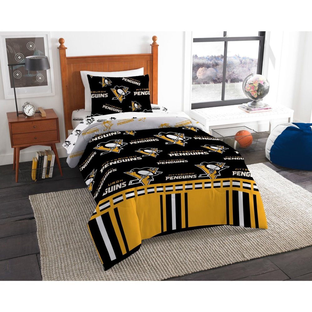 Northwest NHL Pittsburgh Penguins Unisex-Adult Rotary Bed in a Bag Set, Twin, Rotary