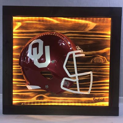 Framed and Lighted College Football Helmet (Oklahoma Sooners)