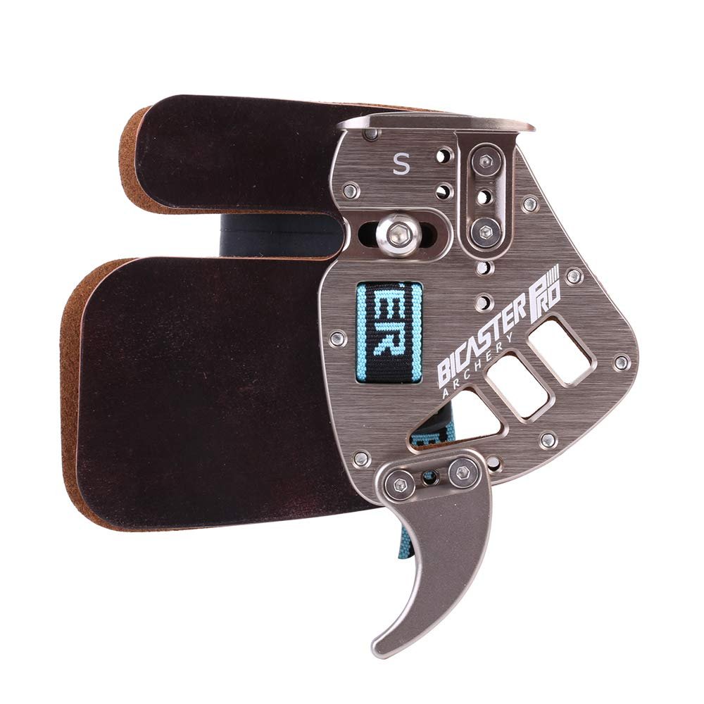 BICASTER Archery Finger Tabs Horween Cordovan Leather + Aluminum Finger Guards for Recurve Bows (Silver Grey, Small)