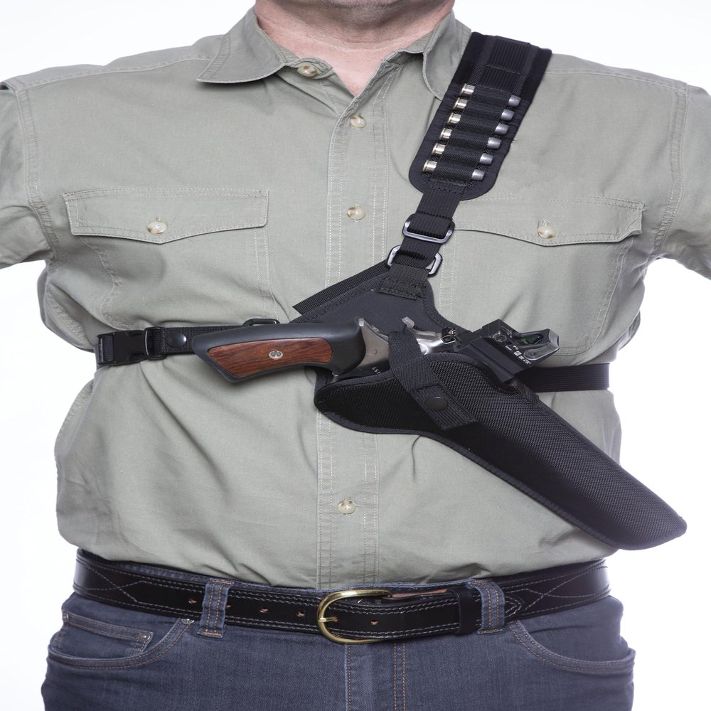 DIAMOND D Outdoors - Denali Chest Holster for Revolver up to 7  Barrel w/Reflex Sight Cut Down