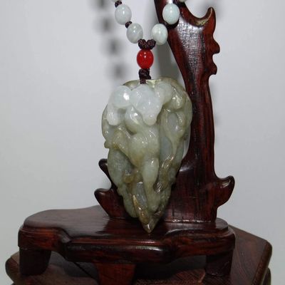 1.8" China Certified Grade A Nature Jadeite Jade Wealth Pixiu and Leaf Double Carved Necklace Pendant 8503