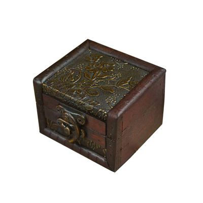 BaoST 1 Pc Small Vintage Wooden Jewelry Box Metal Lock Mini Jewelry Holder Necklace Earring Bracelet Storage Gift Box Treasure Organizer Random