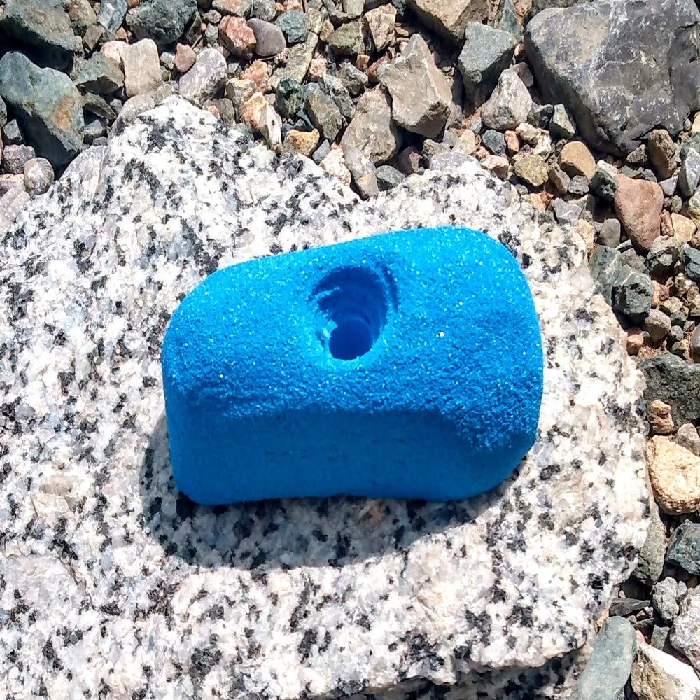 Pinch Alot Polyurethane Bolt-On Rock Climbing Wall Hand Hold (Blue)
