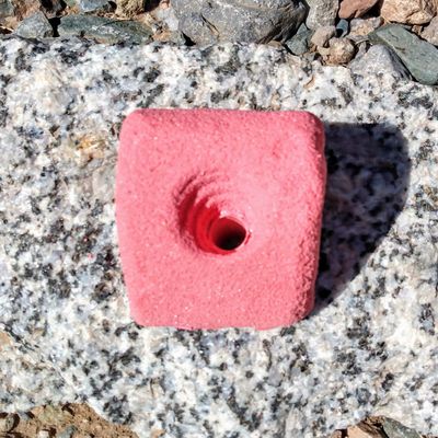 Slopey Jugger Polyurethane Bolt-On Rock Climbing Wall Hand Hold (Red)