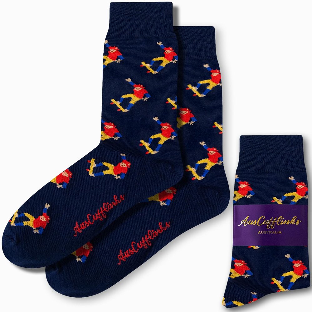 AUSCUFFLINKS Skateboarder Socks For Him | Skate Boarding Fun Socks Gift for Her | Skater Happy Gift Socks Quirky Novelty Present for Dad | Socks for Mum (Skateboarder)