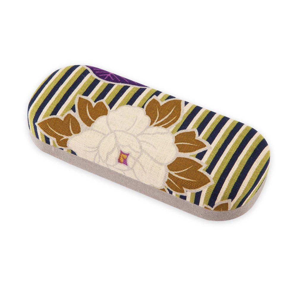 NOREN Glasses Case (Retro flower), Made in Japan, Unisex Hard Shell Eyeglasses Cases, Protective Case For Glasses (Purple)