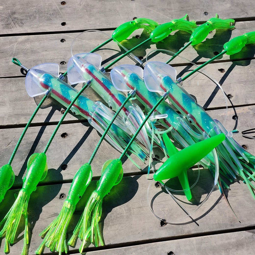 Lobo Lures SquidNation Billfish Edition Longtail Flippy Floppy Pakula Edition Marlin & Tuna Fishing Teaser Daisy Chain (LUMO Glow)