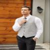 COOFANDY Men's Casual Business Vests Lightweight Waistcoat Slim Fit Suit Vest Light Grey Large view 3