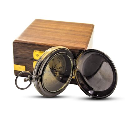 Brass Nautical Engravable Antique Push Button Compass 5cm Direction Pocket Compass with Wooden Box