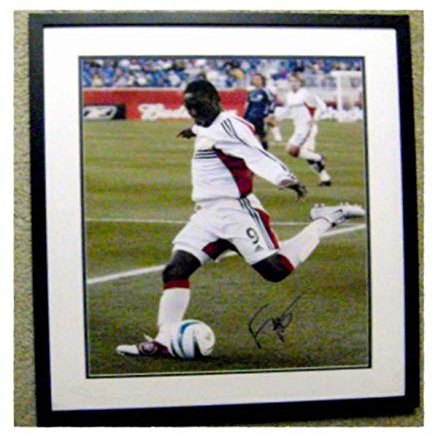 Autograph Warehouse 376971 16 x 20 in. Freddy ADU Autographed Photo Image No. 2 Matted Framed