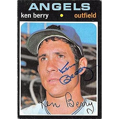 Autograph Warehouse 365530 Ken Berry Autographed Baseball Card - 1971 Topps 466
