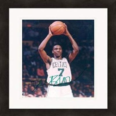 Autograph Warehouse 408869 8 x 10 in. Dee Brown Autographed Matted & Framed Photo - Boston Celtics Scratch Mark on Photo