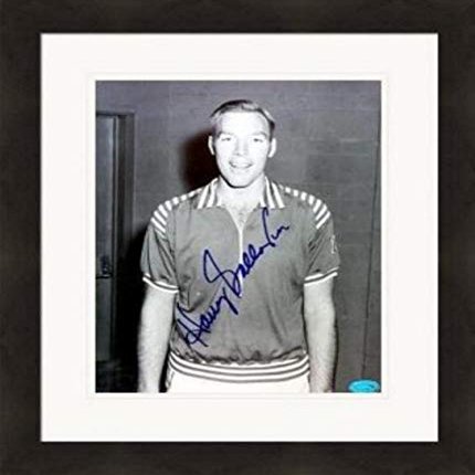 Autograph Warehouse 398655 8 x 10 in. Harry Gallatin Autographed Matted & Framed Photo - New York Knicks
