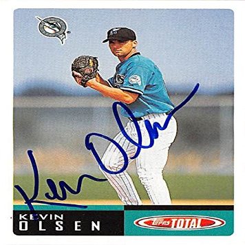 Autograph Warehouse 444149 University of Florida 2002 Topps Total 575 Kevin Olsen Autographed Baseball Card